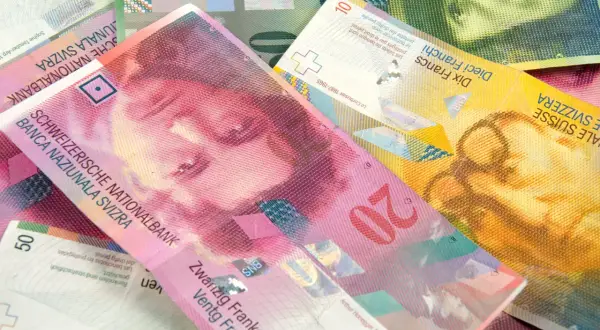 Upadłość biura podróży: Jak odzyskać pieniądze krok po kroku?