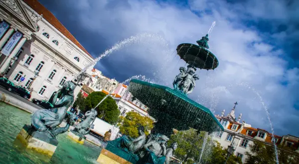 Co zwiedzić w Lizbonie? Kompletny przewodnik i praktyczne porady.